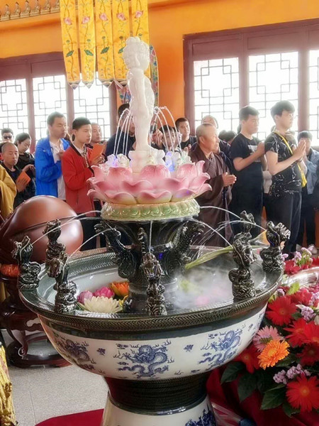 慧缘寺浴佛法会